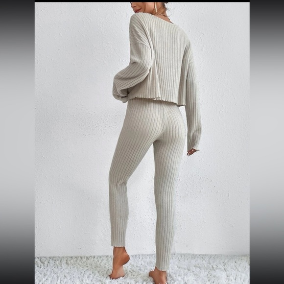 Keep Me Comfy Lounge Set - Picture 3 of 7